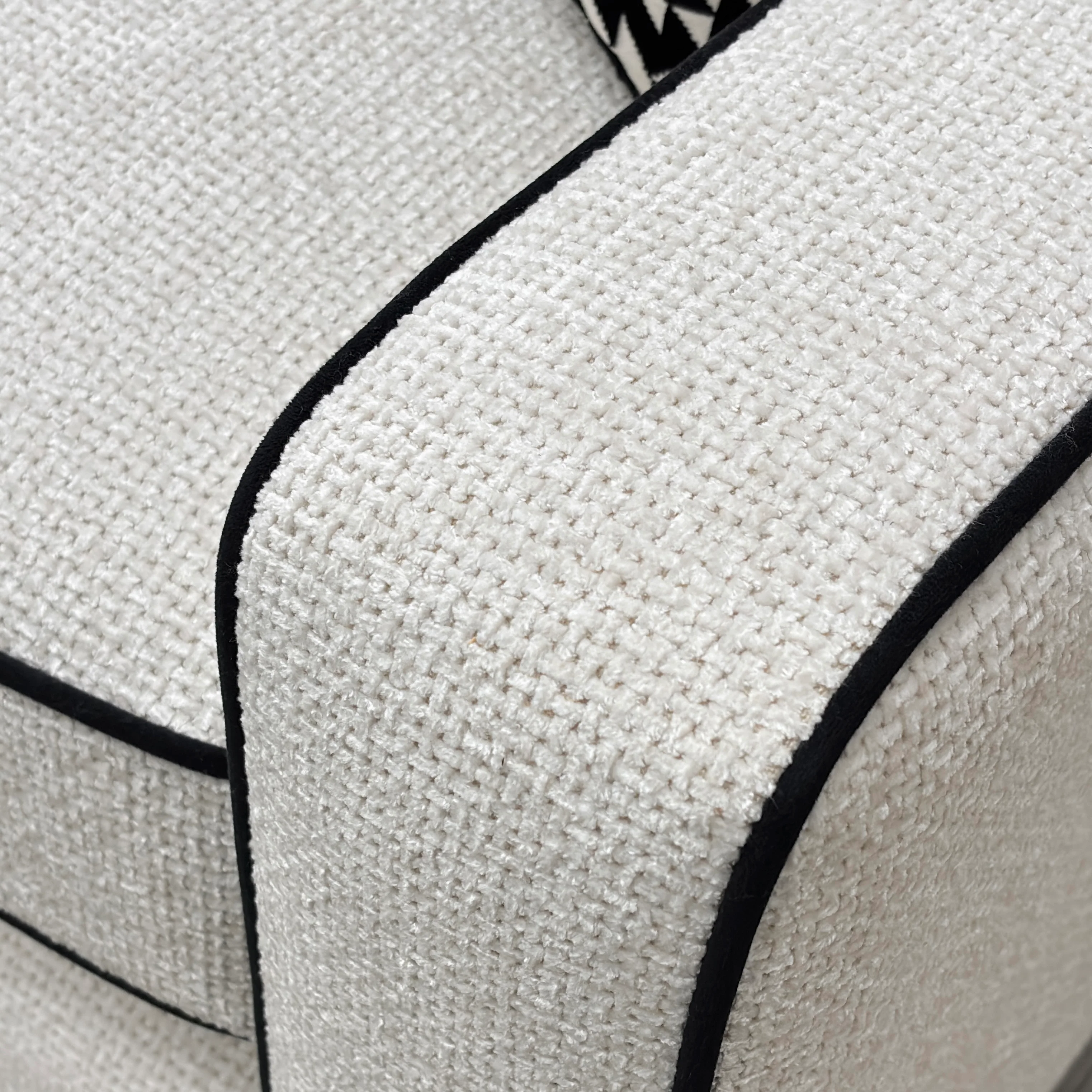 'Celine' Fabric Tuzzi Ivory Mchrome Scat Eb Cp Snuggler - Image 4