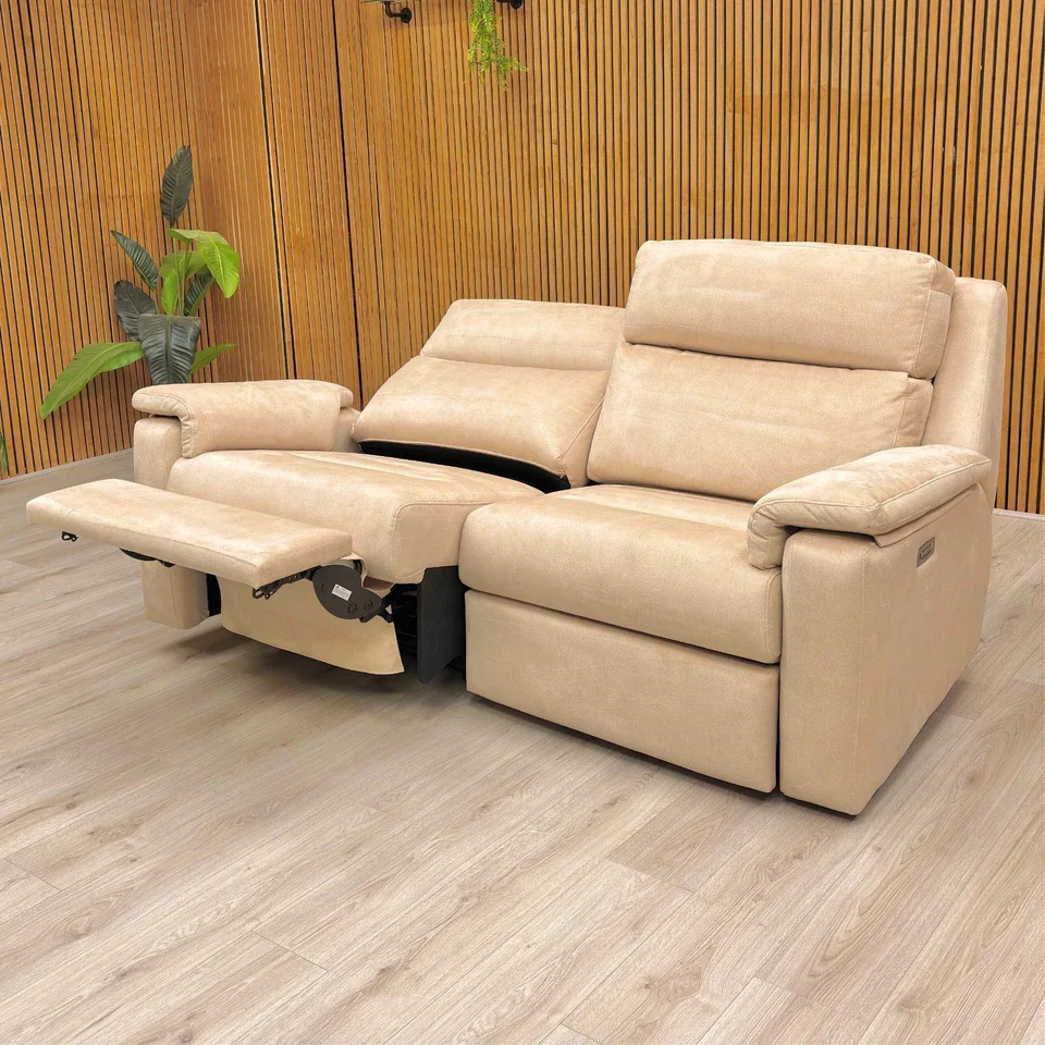 G Plan ‘Thornbury’ A122 Stingray Linen Cream Velvet 3 Seater Power Recliner Sofa with Power Headrests and Power Lumbar - Image 3