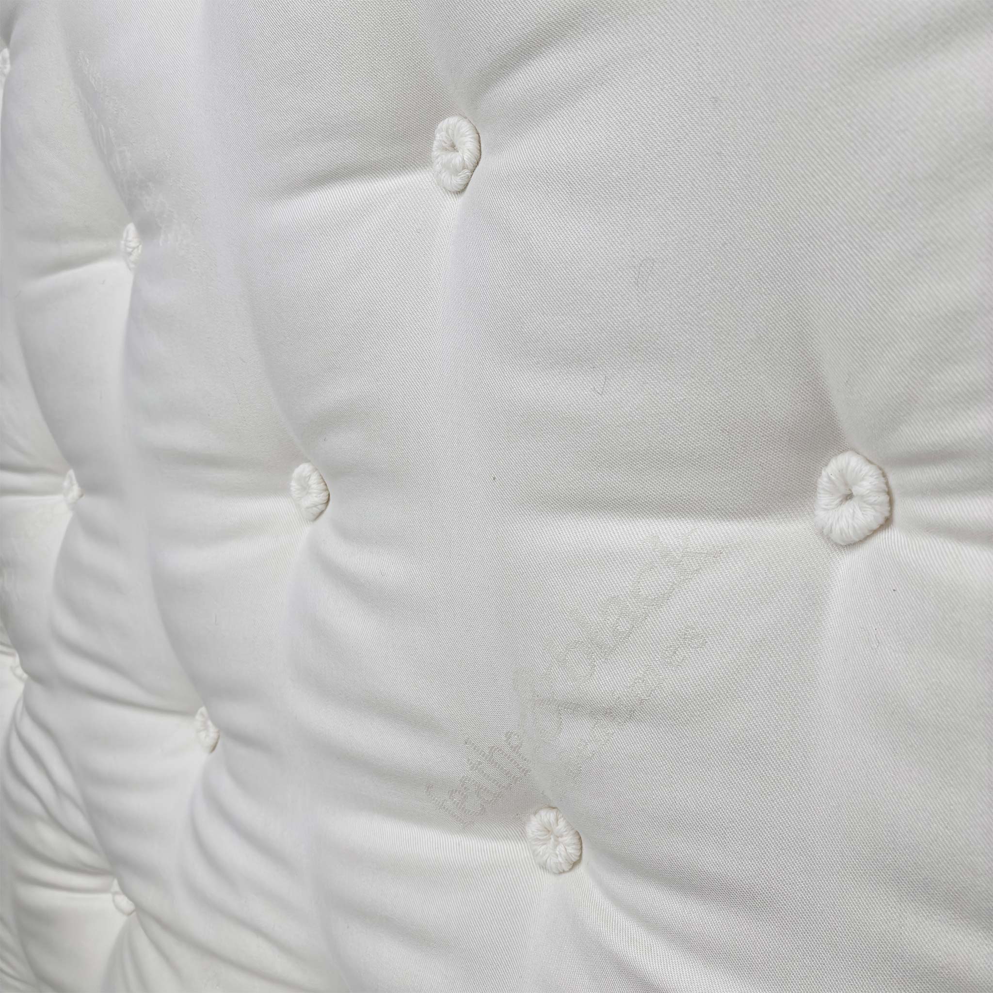 Harrison Spinks ‘Bennett' 3000 Pocket Spring Mattress with Split Tension (Medium + Firm) - King - Image 4