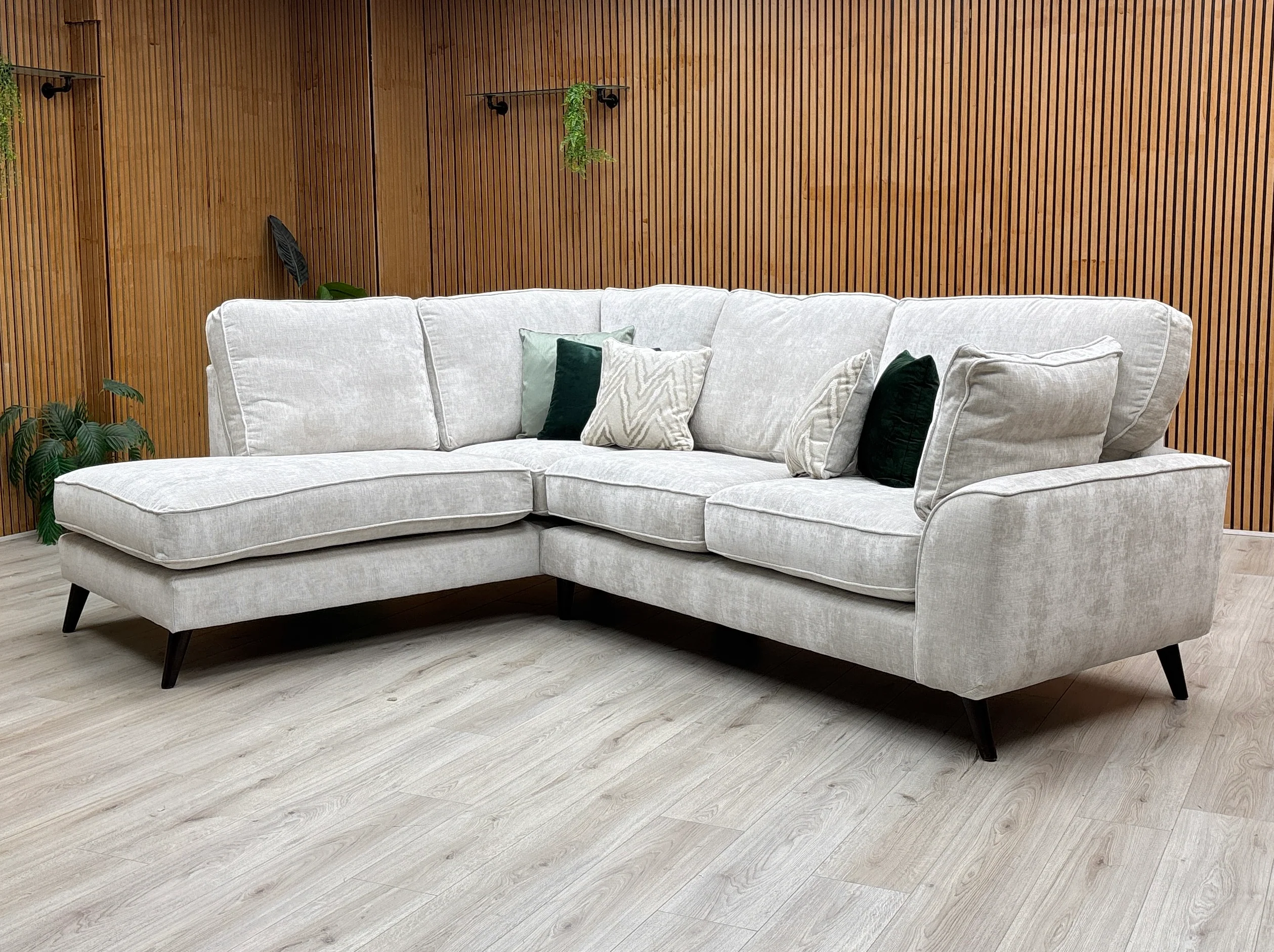 'Sloane' Heritage Airforce Blue Velvet 2 Seater Power Recliner Sofa - Image 4